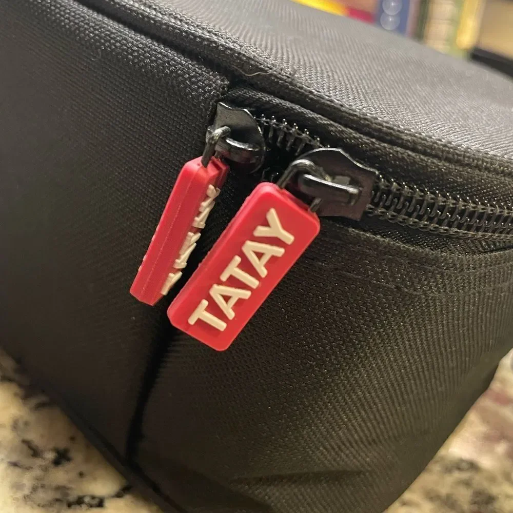 Taytay Black Smart Insulated Lunch Bag w/Four Red & White Food Containers